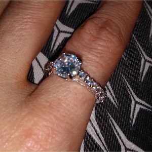 Ring size 7  925 s silver  with white sapphire simulated gorgeous silver ring